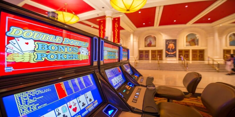 Cách chơi Video Poker hiệu quả